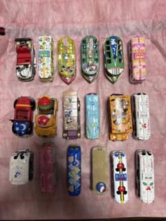 トミカ ディズニーリゾート限定 ミニカー 17台セットのサムネイル