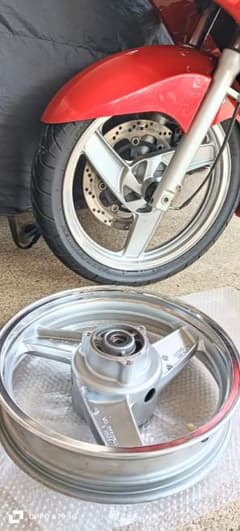 zzr250ポリッシュホイール前後セットのサムネイル