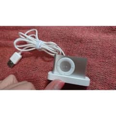 【値下げ中】Apple iPod shuffle 1GB MA564J/Aのサムネイル
