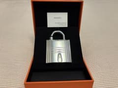 ☆HERMES エルメス ジュエルロック24Faubourg Parfum - メルカリ