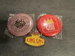 King Gnu 缶バッチ2つピンバッチ1つ セットのサムネイル