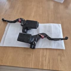 ZRX1200ダエグ　純正ブレーキ&クラッチマスターのサムネイル