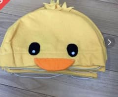 手作り　ひよこの被り物　発表会のサムネイル