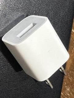 Apple USB電源アダプタ 本体のサムネイル