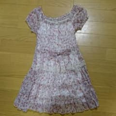 ピンク花柄  膝丈  ワンピース 1のサムネイル