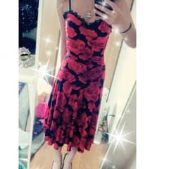 新品！ドレスのサムネイル