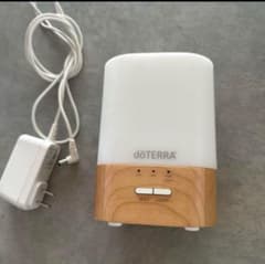 doTERRA アロマディフューザー 木製　美品のサムネイル