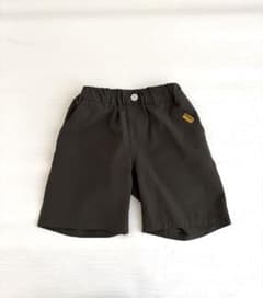 カーキ ハーフパンツ 130サイズのサムネイル