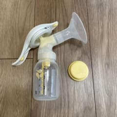 Medela 手動さく乳器 ハーモニーのサムネイル