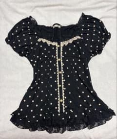 希少axes femmeリボン、ドットトップス　重ね着風　リズリサ姫系 axes femme フリルトップス 黒 ドット柄 リボン重ね着風 リズリサ姫系