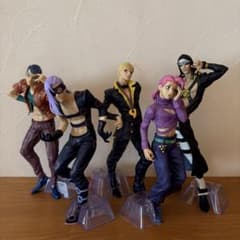 ジョジョの奇妙な冒険 フィギュア　33体まとめ売り ジョジョの奇妙な冒険 フィギュア 7体セット - メルカリ