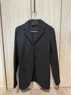 PRADA 黒 テーラードジャケット イタリア製 サイズ42(Mサイズ）のサムネイル