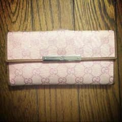 GUCCI長財布のサムネイル