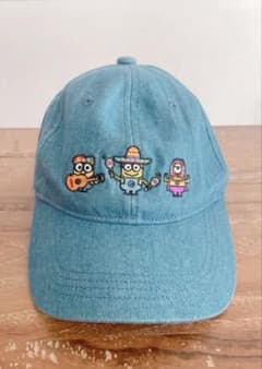 【ちっち様専用】ミニオン　刺繍デニムキャップ　フリーサイズのサムネイル