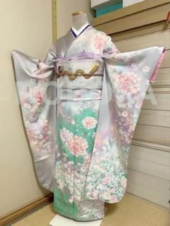 最終お値下げセール中! umean成人式 正絹振袖セット - メルカリ