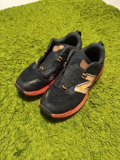 New Balance Fresh Foam トレイルランニングシューズのサムネイル