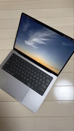 MacBook Pro M3 US配列 AppleCare来年3月まで MacBook Pro M3 US配列 AppleCare来年3月まで - メルカリ