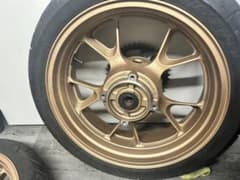zrx1200 ダエグ　daeg 前後セットのサムネイル