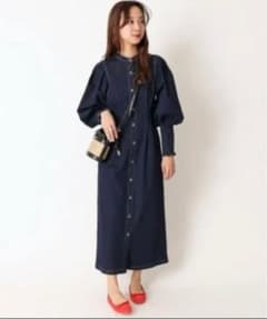 【値下げ/新品未使用】U by SPICK&SPAN デニムシャツワンピース38のサムネイル