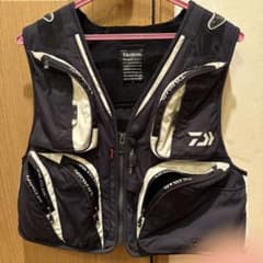 DAIWA フィッシングベスト Lサイズのサムネイル