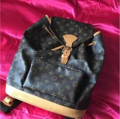 ルイヴィトン リュックサックのサムネイル