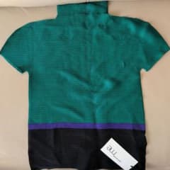 ISSEY MIYAKE me 半袖トップス グリーン - メルカリ