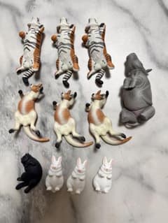 zoo zoo zoo のんきだ寝　パンダの穴　フィギュアのサムネイル