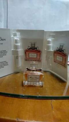 Dior ミスディオール オードゥパルファンのサムネイル