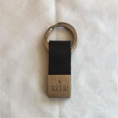 グッチ キーホルダーのサムネイル