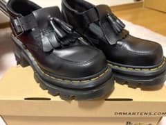 ドクターマーチン Dr.Martens CORRAN メリージェーン シューズのサムネイル
