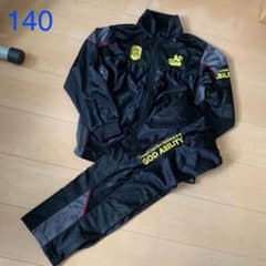 ［新品未使用］ジャージ　上下セット　140のサムネイル