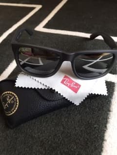 Ray Ban サングラスのサムネイル