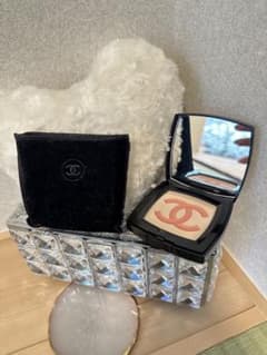 【未使用】CHANEL シャネル　フェイスパウダーのサムネイル