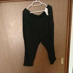 大きめのズボンのサムネイル