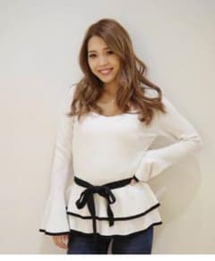 リエンダ トップスのサムネイル