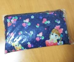 不二家 ペコちゃん 折りたたみバックのサムネイル