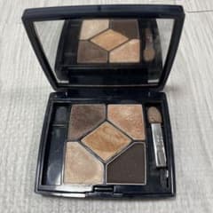Dior アイシャドウのサムネイル
