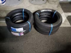 本州のみ！送料込み！新品タイヤ４本セット165-55-15のサムネイル