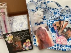 newjeans まとめ売り アルバム トレカ 特典 村上隆 bunini newjeans まとめ売り アルバム トレカ 特典 村上隆 bunini - メルカリ