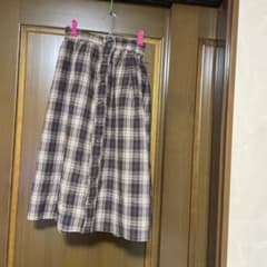 チェック柄ブラウンミディ丈スカートのサムネイル