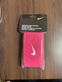 NIKE ナイキ リストバンドのサムネイル