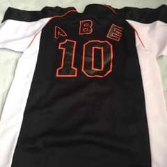 阿部慎之助選手ユニフォームのサムネイル