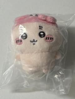 ちいかわ おすわりぬいぐるみ2 古本屋 カプセルトイのサムネイル