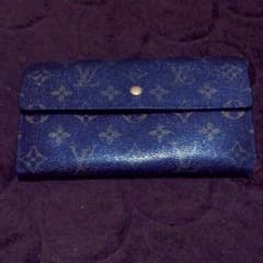 ルイヴィトン財布のサムネイル