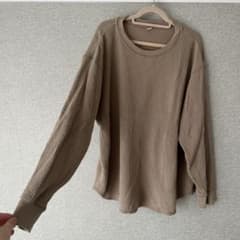 ベージュ リブ編み 長袖 ユニクロ