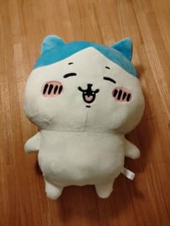 ちいかわ　はちわれ　BIG ぬいぐるみのサムネイル