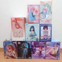 フィギュアまとめ売り ホロライブ・ウマ娘・五等分の花嫁 等9体