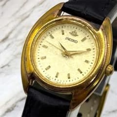 SEIKO 신품 전지 미품 손목시계 V401-1590 골드 레이디스