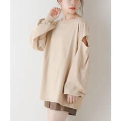 フーズフーチコ　ルーズロンT  トップスのサムネイル