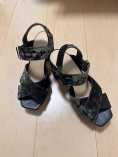 ダークグリーン ベロア サンダル ヒールのサムネイル